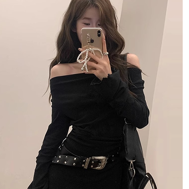 一字肩黑色连衣裙子女早春2025年新款打底内搭包臀裙法式气质短裙