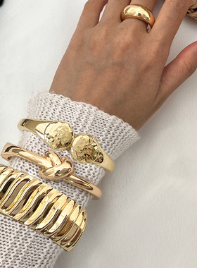 欧美跨境ins风金属打结光面手镯bracelet 个性褶皱波纹弹簧扣手环