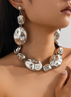 欧美跨境设计感亮面金属褶皱不规则吊坠项链 时尚轻奢ins锁骨项饰