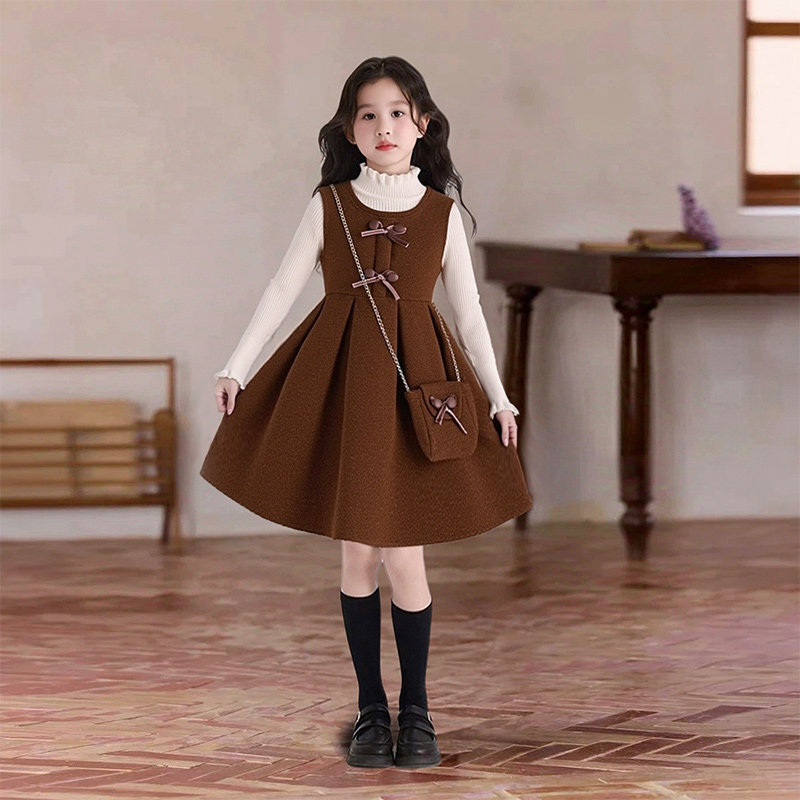 女童连衣秋冬季裙套装2025新款韩版时尚洋气休闲百搭设计感连衣裙