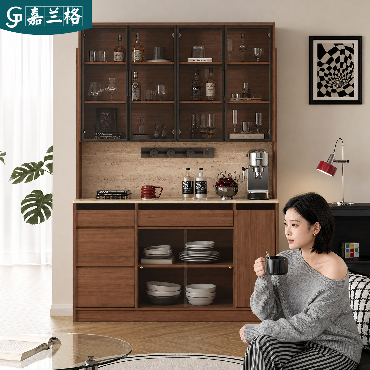 实木靠墙一体储物餐边柜