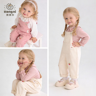 婴儿背带裤女童休闲裤子春秋0一3-4岁萌兔小草莓宝宝连体衣服纯棉