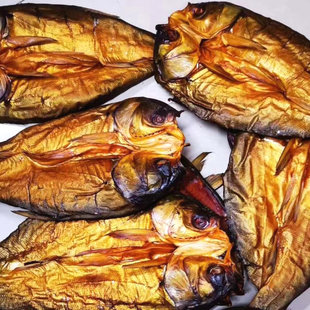 腊鲢鱼湖南特产柴火烟熏全干鲢子鱼农家自制腌鱼咸鱼腊味干货整条