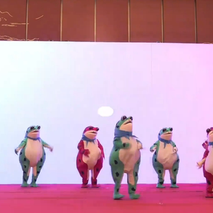 青蛙人偶服装充气卡通孤寡成人儿童网红表演搞怪摆摊演出同款道具
