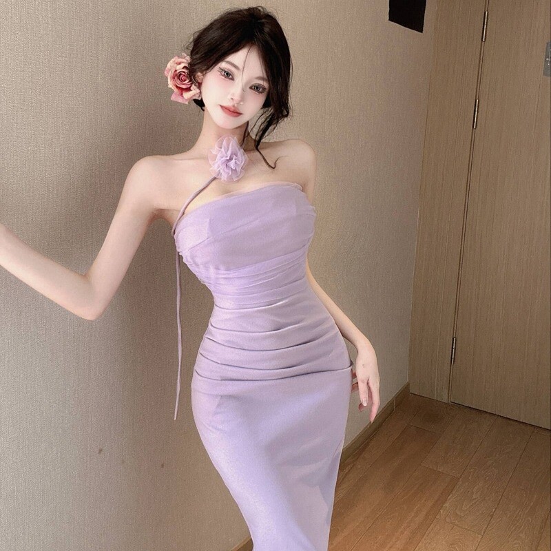 夜总店上班技师高级感网纱拼接抹胸连衣裙女挂脖花朵显身材褶皱包
