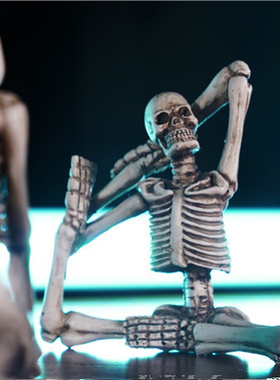 酒吧搞怪装饰树脂雕塑迷你娱乐