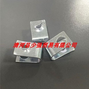 汽车卡扣各种样板型号规格塑料盒包装 欢迎寻样咨询易损件卡扣铁扣