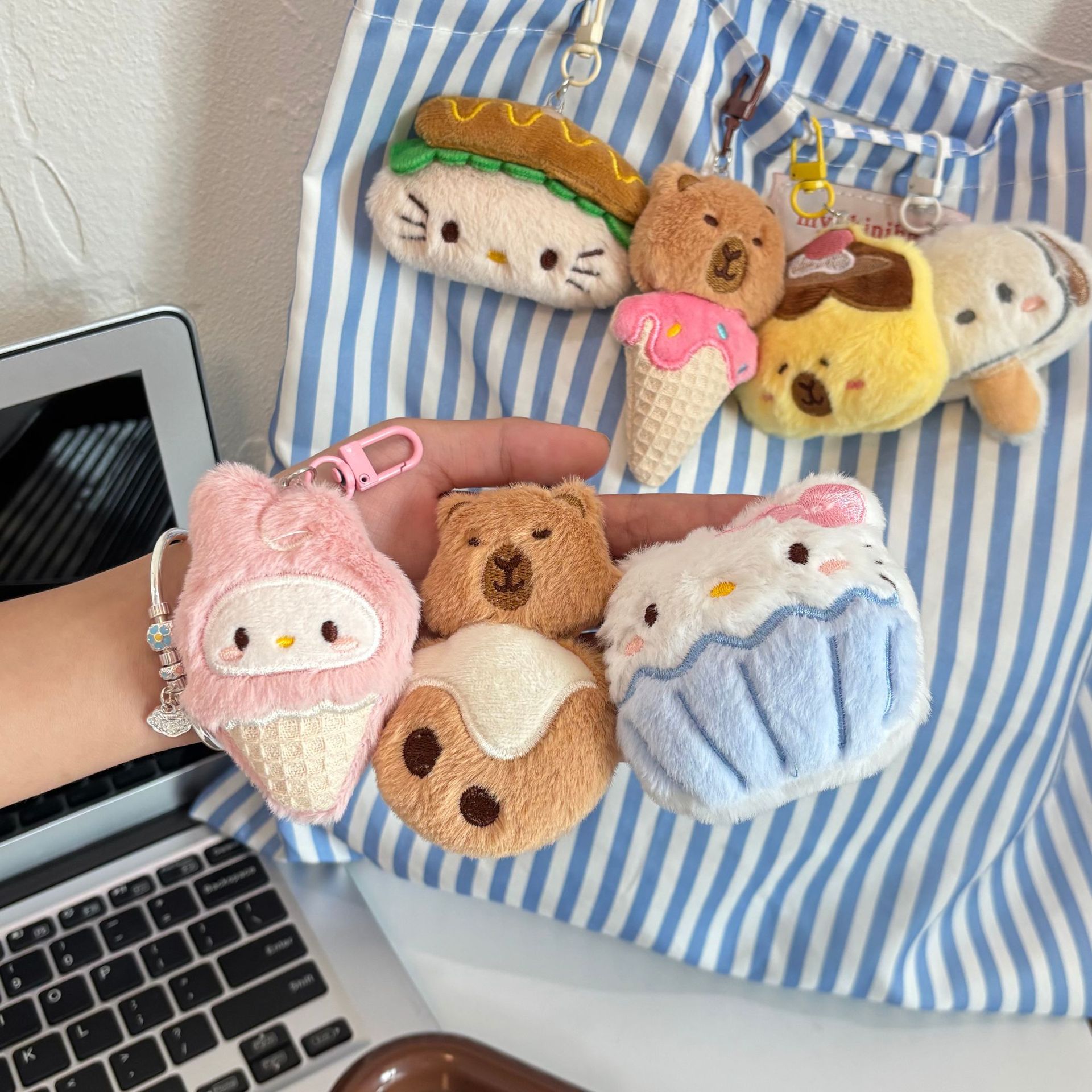 卡通食物冰激凌蛋糕钥匙链学生书包挂件儿童礼品娃娃机伴手礼