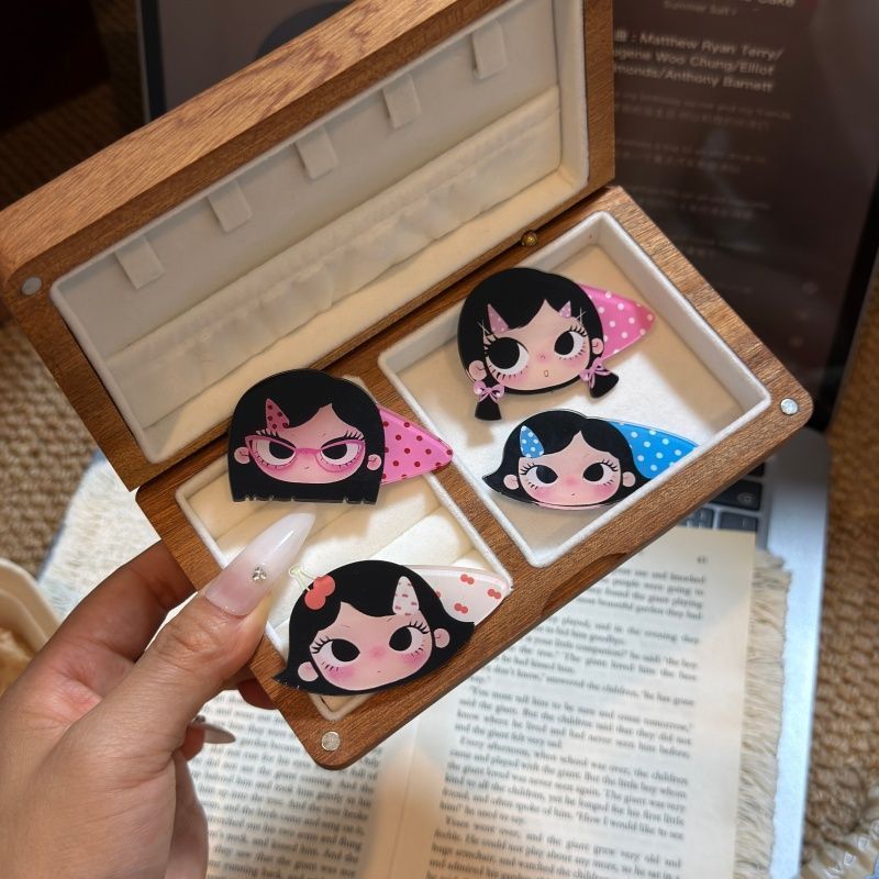 恰好是小满亚克力发夹甜美少女心鸭嘴夹卡通小众可爱侧边刘海夹图片