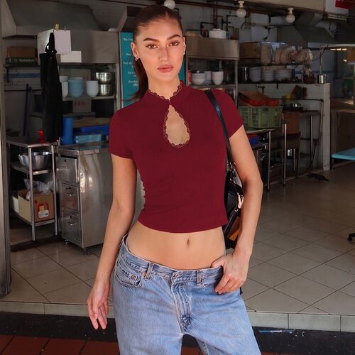 性感镂空花边短袖T恤女