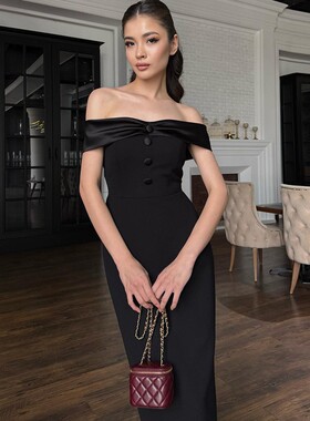 One shoulder back slit slim fit long skirt一字肩开叉修身长裙