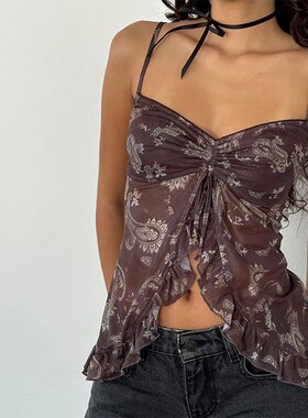 Hanging strap printed ruffle edge top吊带印花荷叶边露脐上衣