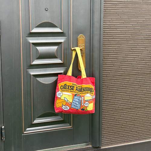 美国Trader Joe's缺德舅2025新款纯棉芝士图案印花红色时尚购物袋