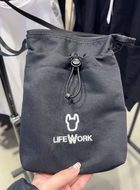 韩国潮牌男女高级感立体单肩小巧轻便夏可爱斜挎抽带手机包