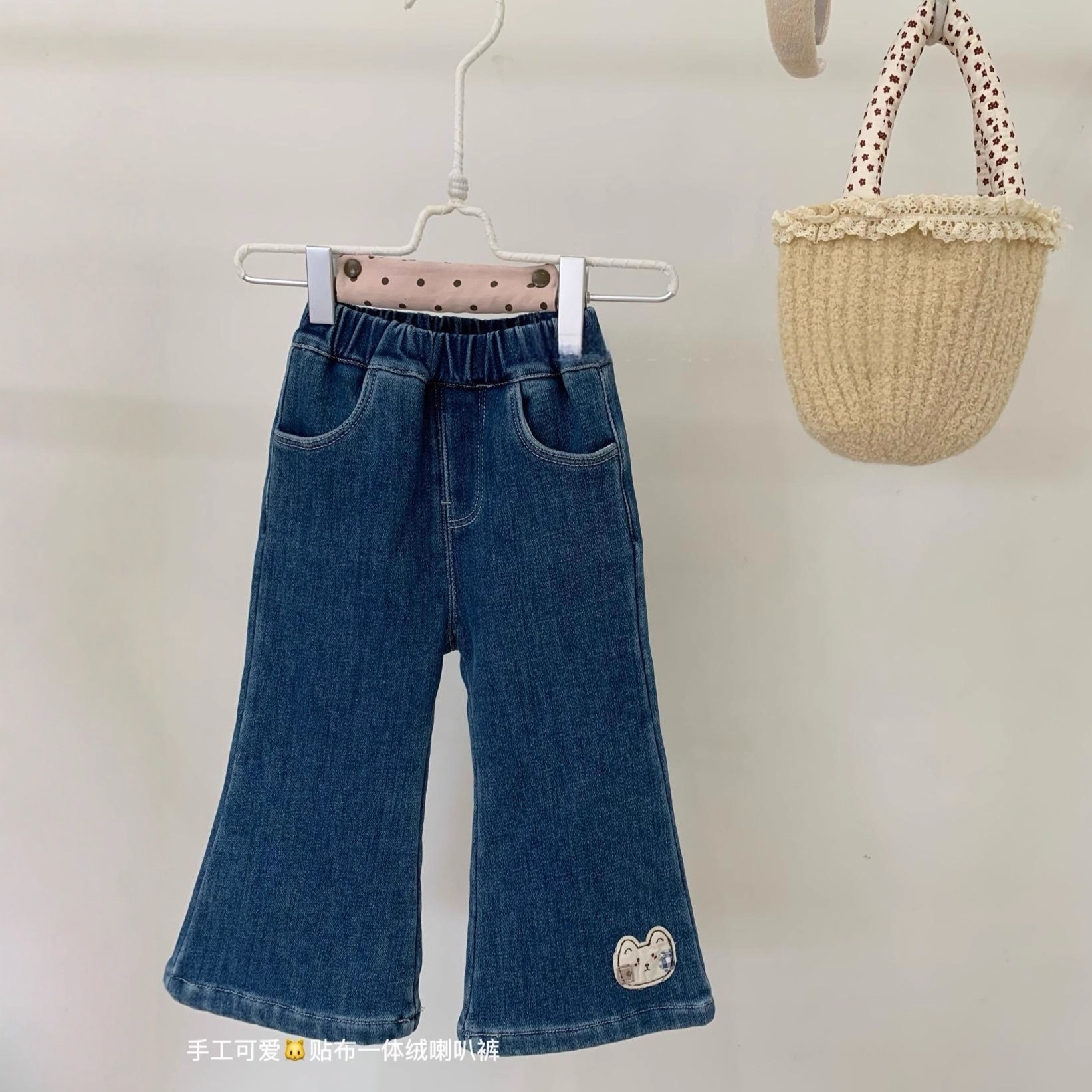 韩国童装女童冬季加绒新款牛仔裤女宝卡通贴布猫咪可爱喇叭裤外贸