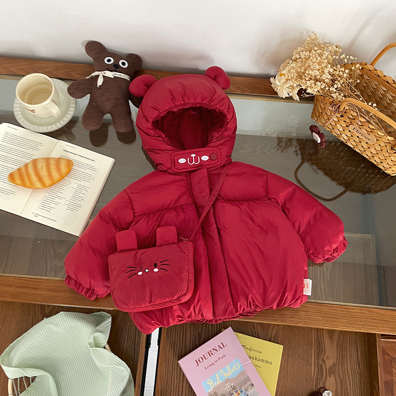 DW257022儿童羽绒服2025冬季新款连帽纯色可爱女童厚羽绒服送包包