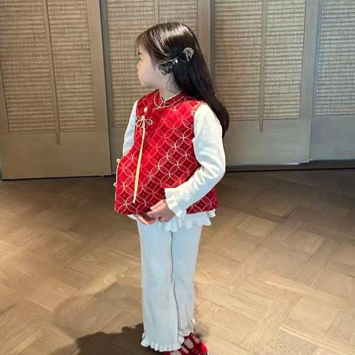 有钱花男女童轻奢盘扣背心马甲百搭秋冬季新中式国风拜年红包战袍,童装/婴儿装/亲子装,汉服,淘宝优惠券,粉丝福利购,淘宝优惠卷
