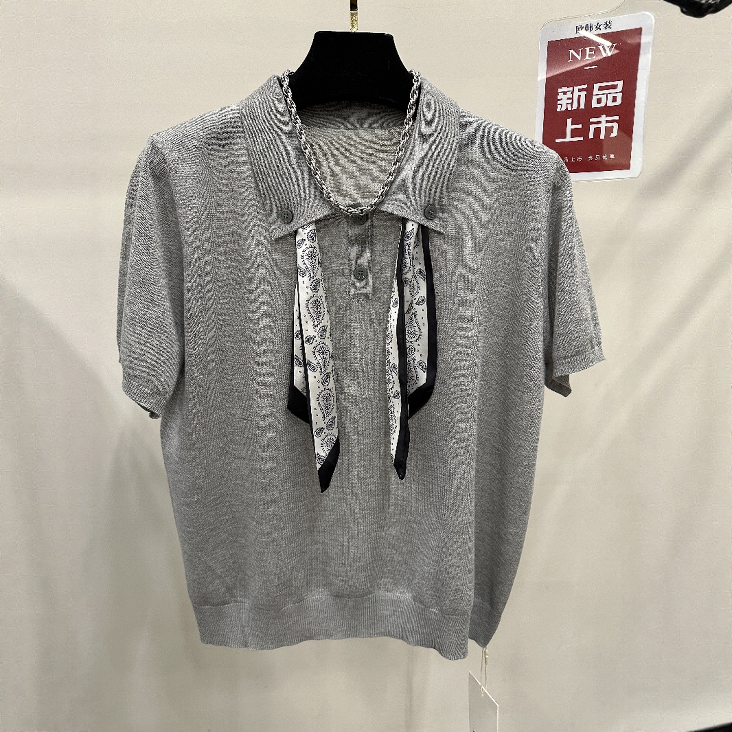 高端欧货2025夏季新款时尚配丝巾polo领纽扣落肩袖针织T恤女上衣