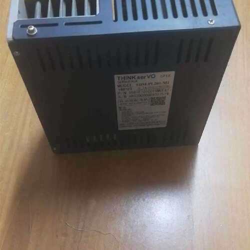 议价SDM-PL201-M2伺服驱动器，，实物拍摄