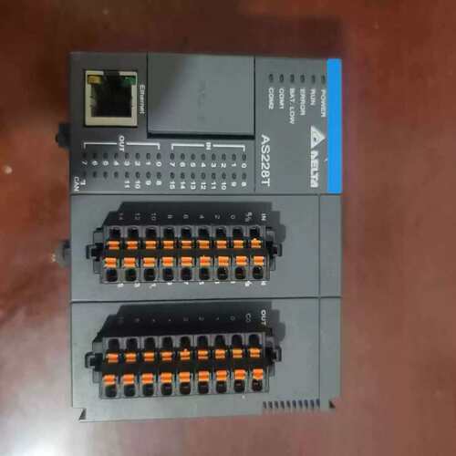 议价9.5成新G3DZ-F4B，整套配4个G3DZ-2R6PL.DC24V不开票