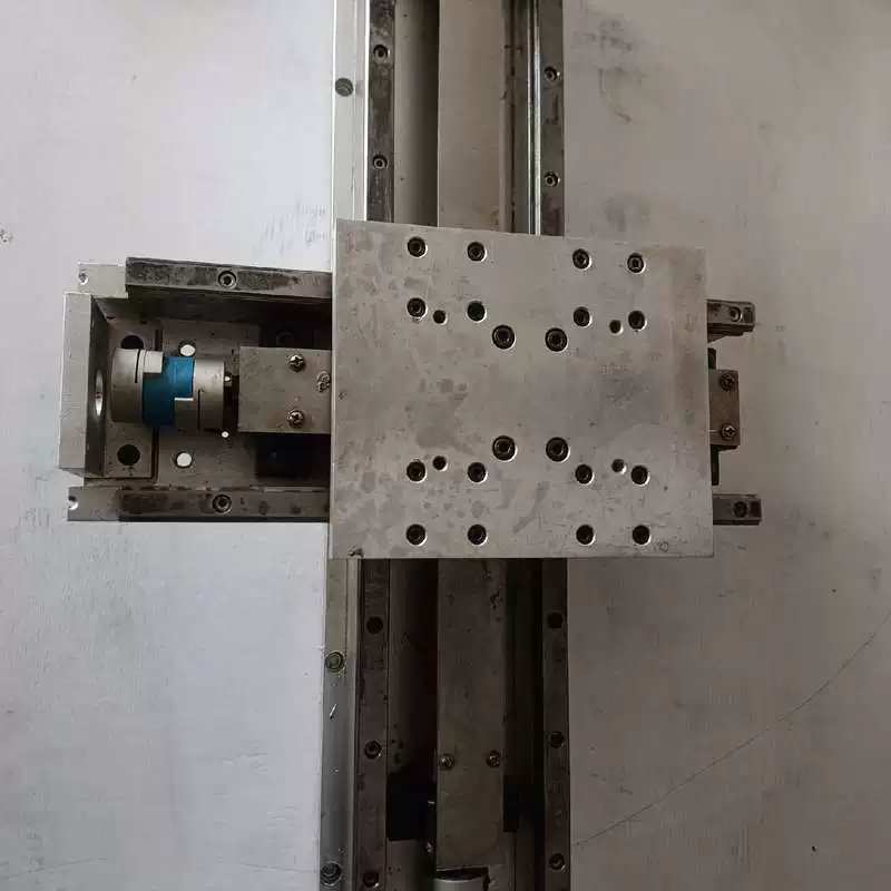 议价铸铝十字滑台,总长600mm宽305mm高157mm,下可维修