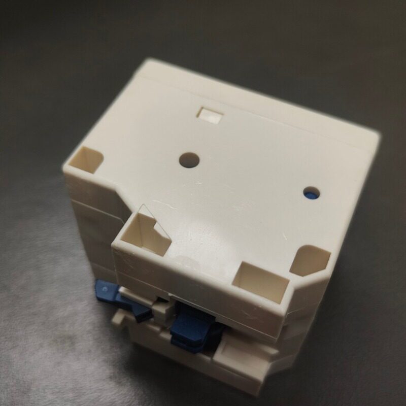 议价LA6DK10 机械联锁辅助模块 LA6DK10M 220-240V
