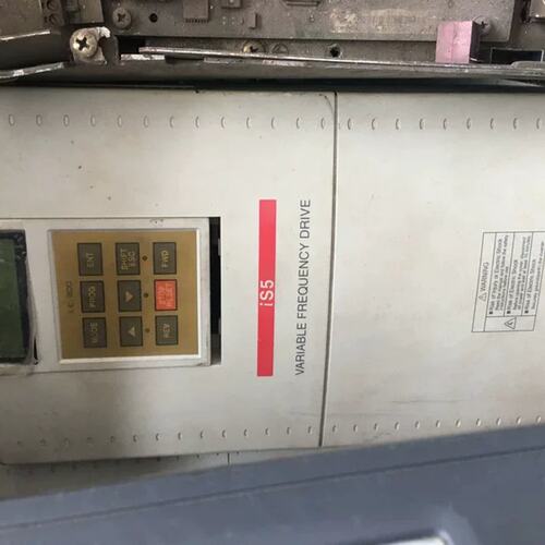 议价变频器IS5 1.5KW2.2KW3.7KW11KW15KW18,5KW22KW均有请咨询