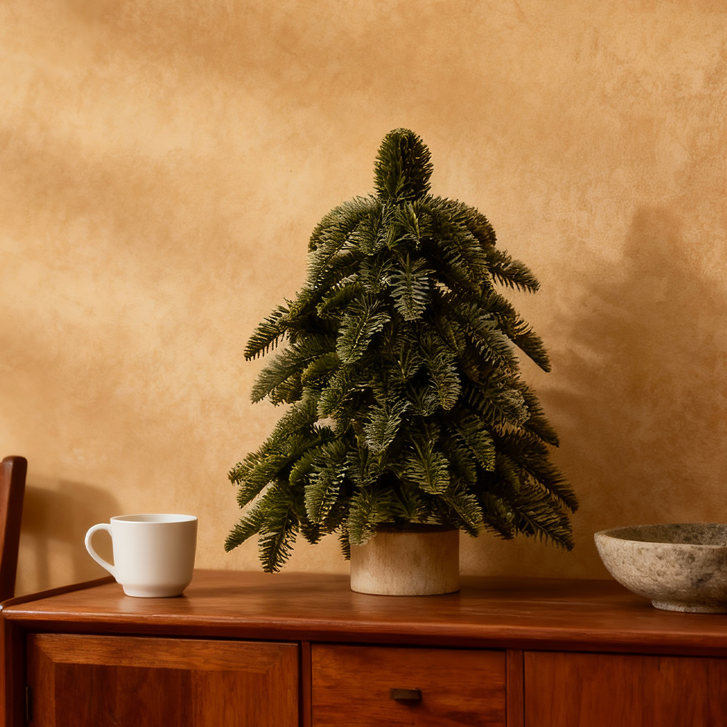 圣诞节氛围装饰仿真诺贝松圣诞树