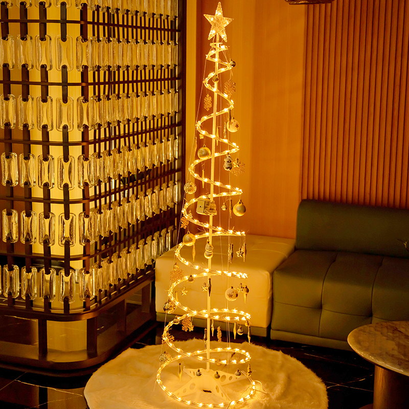 装饰灯圣诞树target少女房间布置