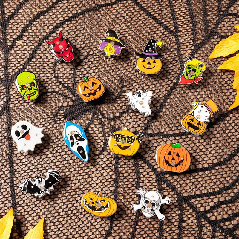 万圣节小礼物礼品儿童装饰品玩具发光胸针南瓜装扮用品幼儿园道具