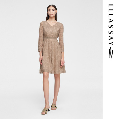 ELLASSAY歌力思春季新款优雅浪漫花朵蕾丝连衣裙女EWE351Y01700
