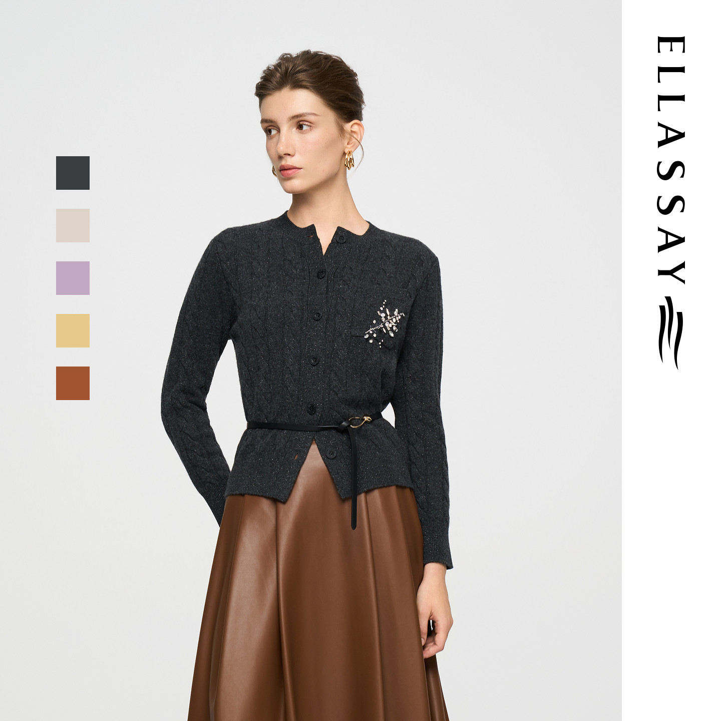 ELLASSAY歌力思秋季新款绵羊毛水钻点缀开衫针织衫女EWD363M00400