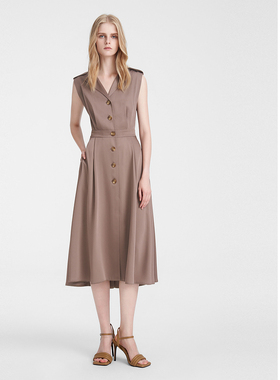 ELLASSAY歌力思春季新款小众两穿风衣式无袖连衣裙女EWE351Y00500