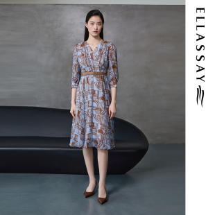 ELLASSAY歌力思夏季 100%桑蚕丝V领连衣裙女EWD365Y240DX 新款