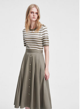 ELLASSAY歌力思春季新款条纹肩部扣饰针织衫女EWW351M08400