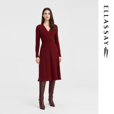 ELLASSAY歌力思冬季新款绵羊毛简约V领长袖连衣裙女EWW344M05700