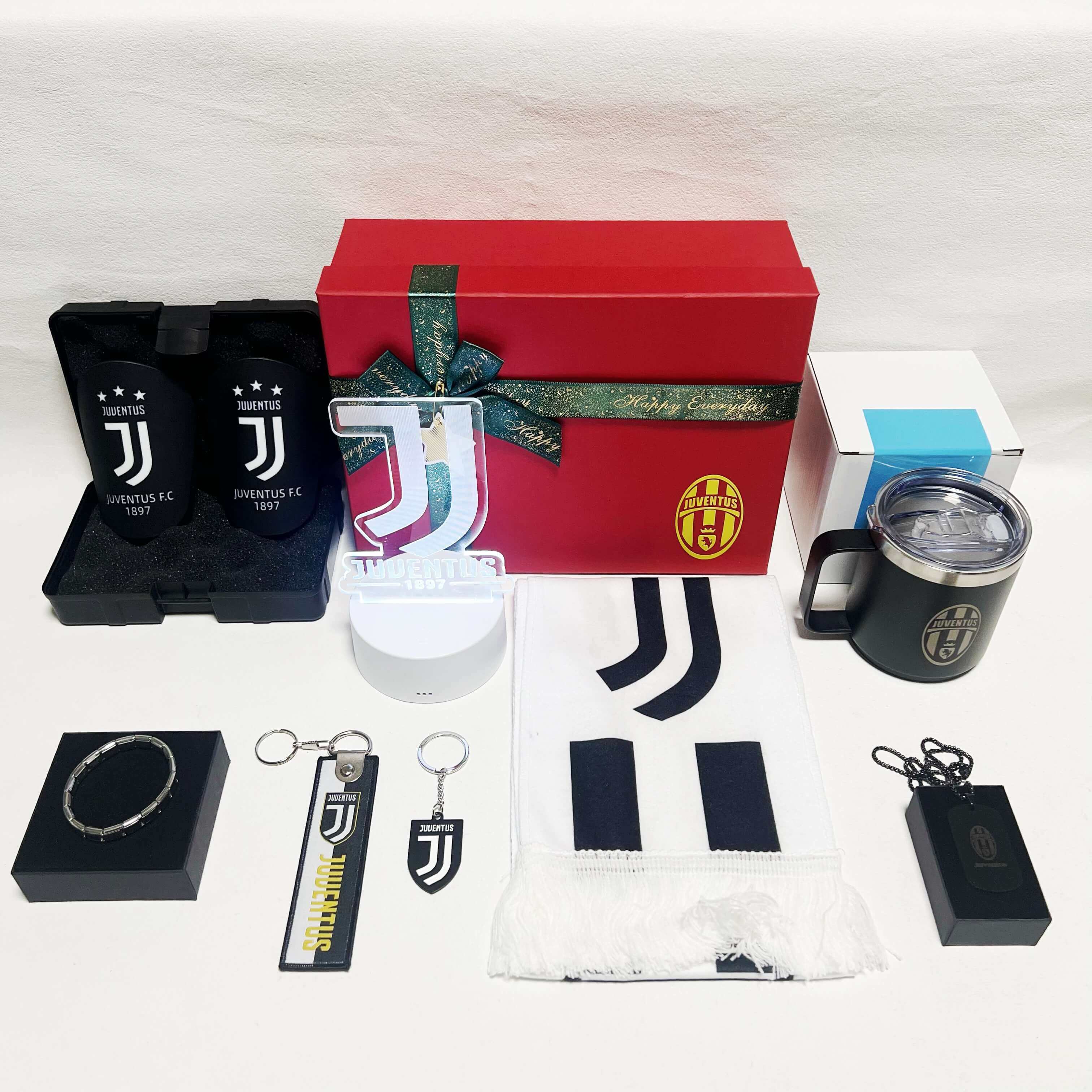 尤文 足球周边礼盒 球迷生日礼物,运动/瑜伽/健身/球迷用品,球迷用品,淘宝优惠券,粉丝福利购,淘宝优惠卷