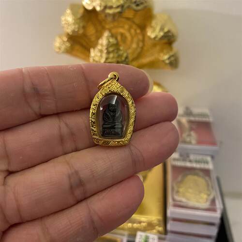 泰国佛牌皇家寺庙正牌真品龙婆卡贤小模药师佛佩戴吊坠