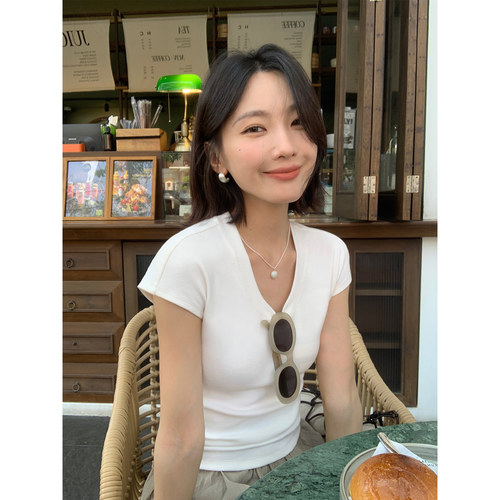u领t恤女修身正肩夏季针织短袖