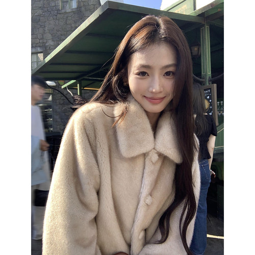 pusumede 初雪约定 气质仿皮草外套女设计感纽扣短款保暖毛毛上衣