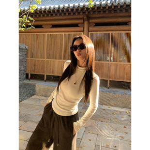 女修身 pusumede 半高领打底针织衫 基础款 显瘦内搭上衣 人手一件