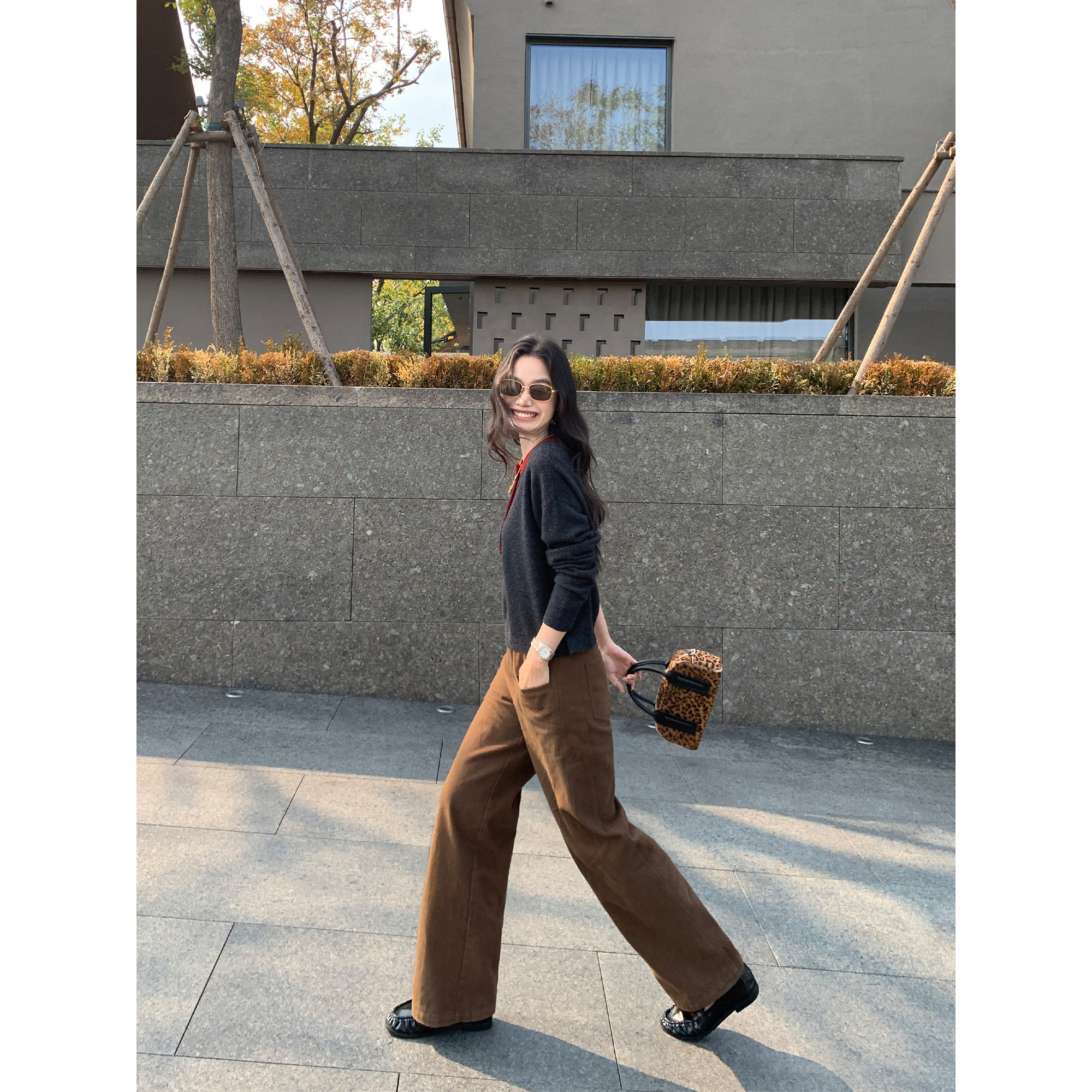 pusumede 休闲周末 深咖色全棉直筒休闲裤女复古宽松阔腿拖地长裤,女装/女士精品,休闲裤,淘宝优惠券,粉丝福利购,淘宝优惠卷