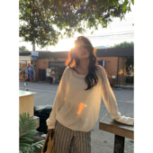 针织衫 斜领露肩长袖 女宽松一字肩设计感上衣 巴黎未晚 pusumede