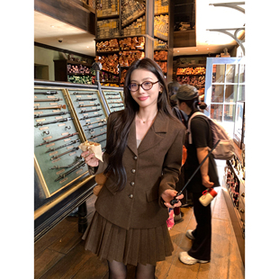 外套女气质百褶半身裙套装 羊毛混纺毛呢西装 凯斯顿公学 pusumede