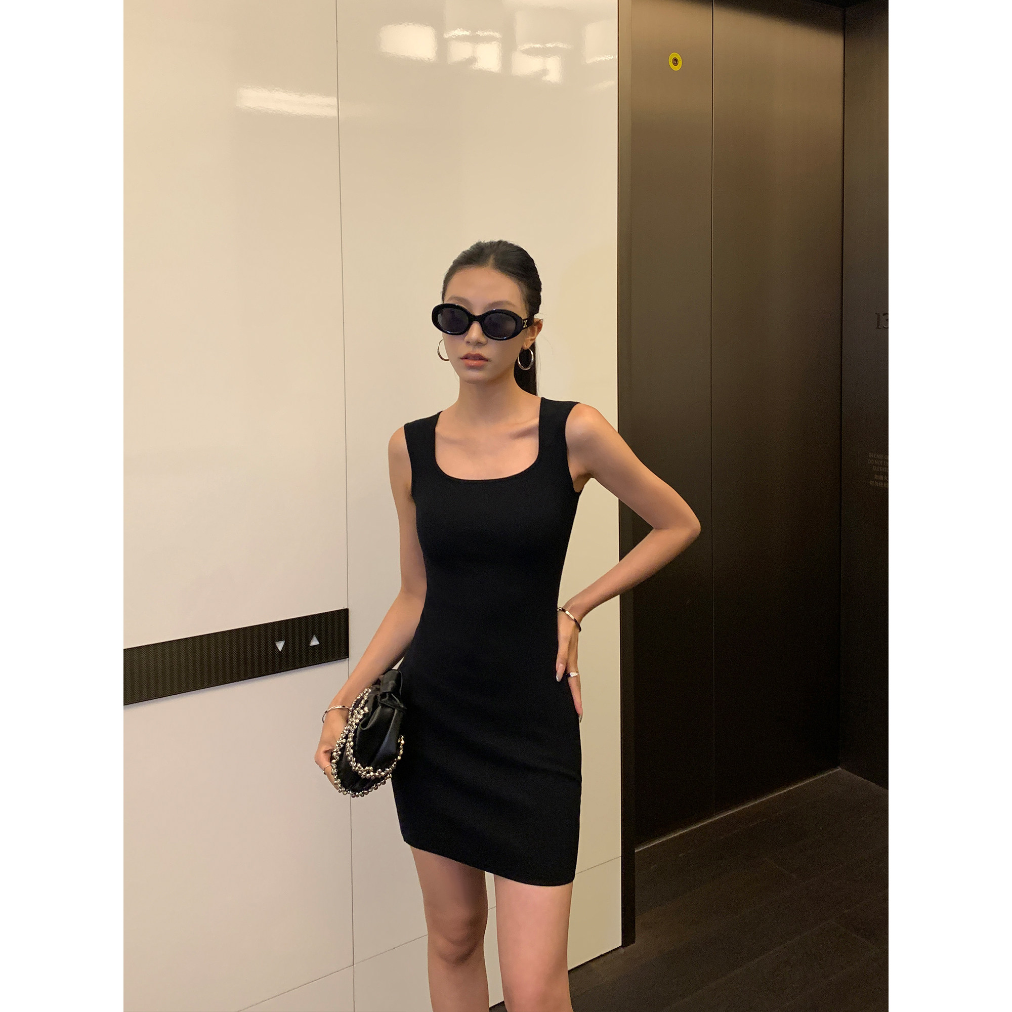 pusumede 比例天裁 方领针织背心裙无袖连衣裙女辣妹修身包臀短裙