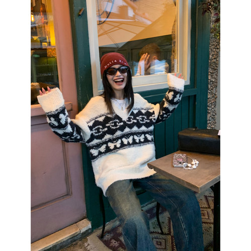 pusumede宽松提花v领毛衣女秋冬新款套头软糯休闲慵懒风针织上衣