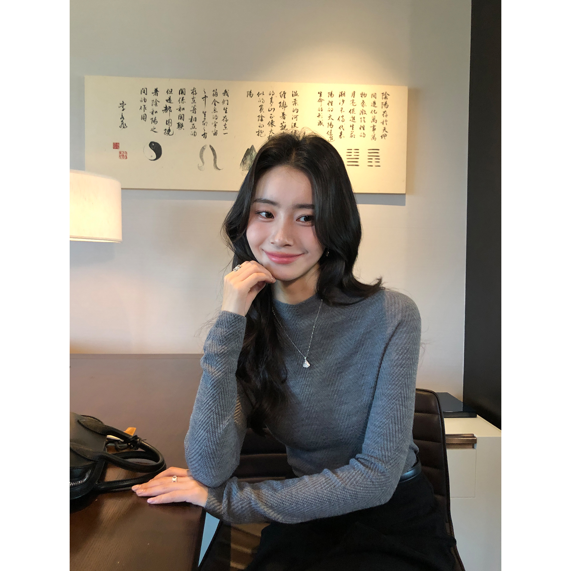 质奢系列100%绵羊毛半高领针织衫