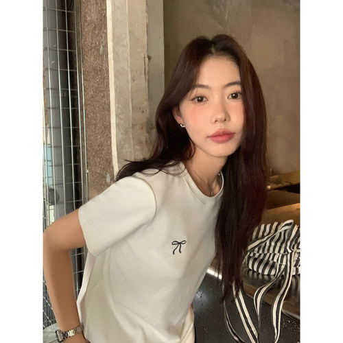 pusumede 蝴蝶结刺绣圆领短袖T恤女夏季韩版气质正肩宽松显瘦上衣