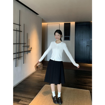 休闲宽松压褶半身裙不易走光