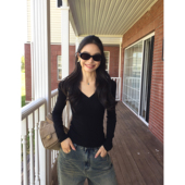 pusumede T恤女休闲慵懒针织上衣 打底衫 调性松弛 深V领黑色修身